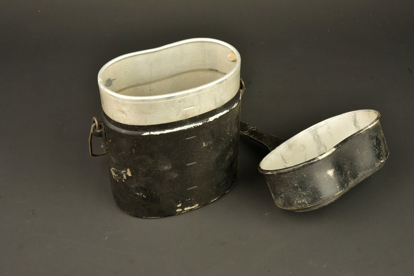 Gamelle allemande Modele 1910. German Model 1910 mess tin (1 of 5)