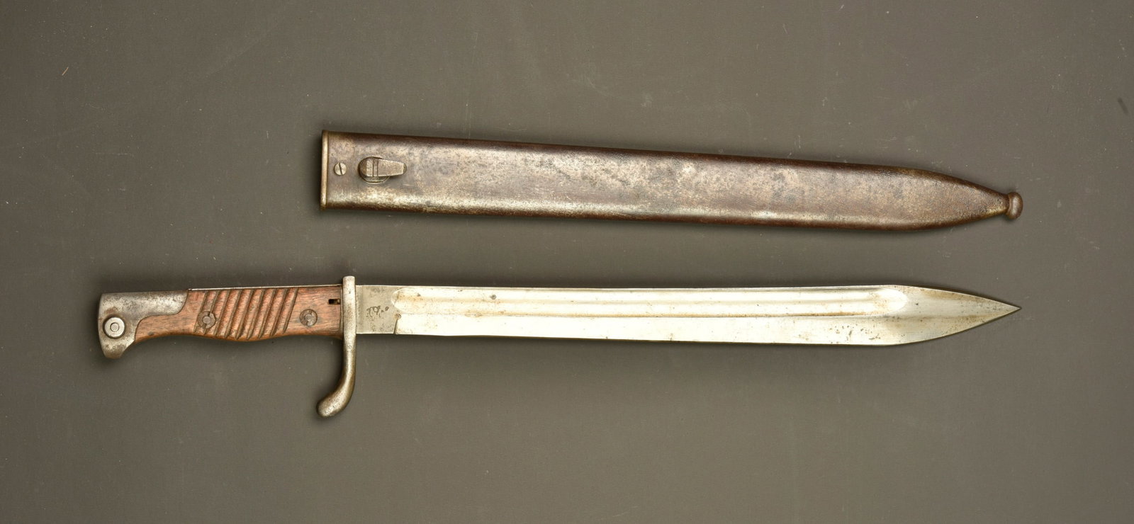 Baionnette allemande 98-05. German 98-05 bayonet. (1 of 6)