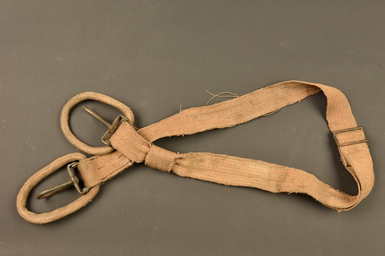 Sangle de mitrailleur MG08 ersatz en ortie. Ersatz MG08 machine gunner’s sling made of nettle - 2