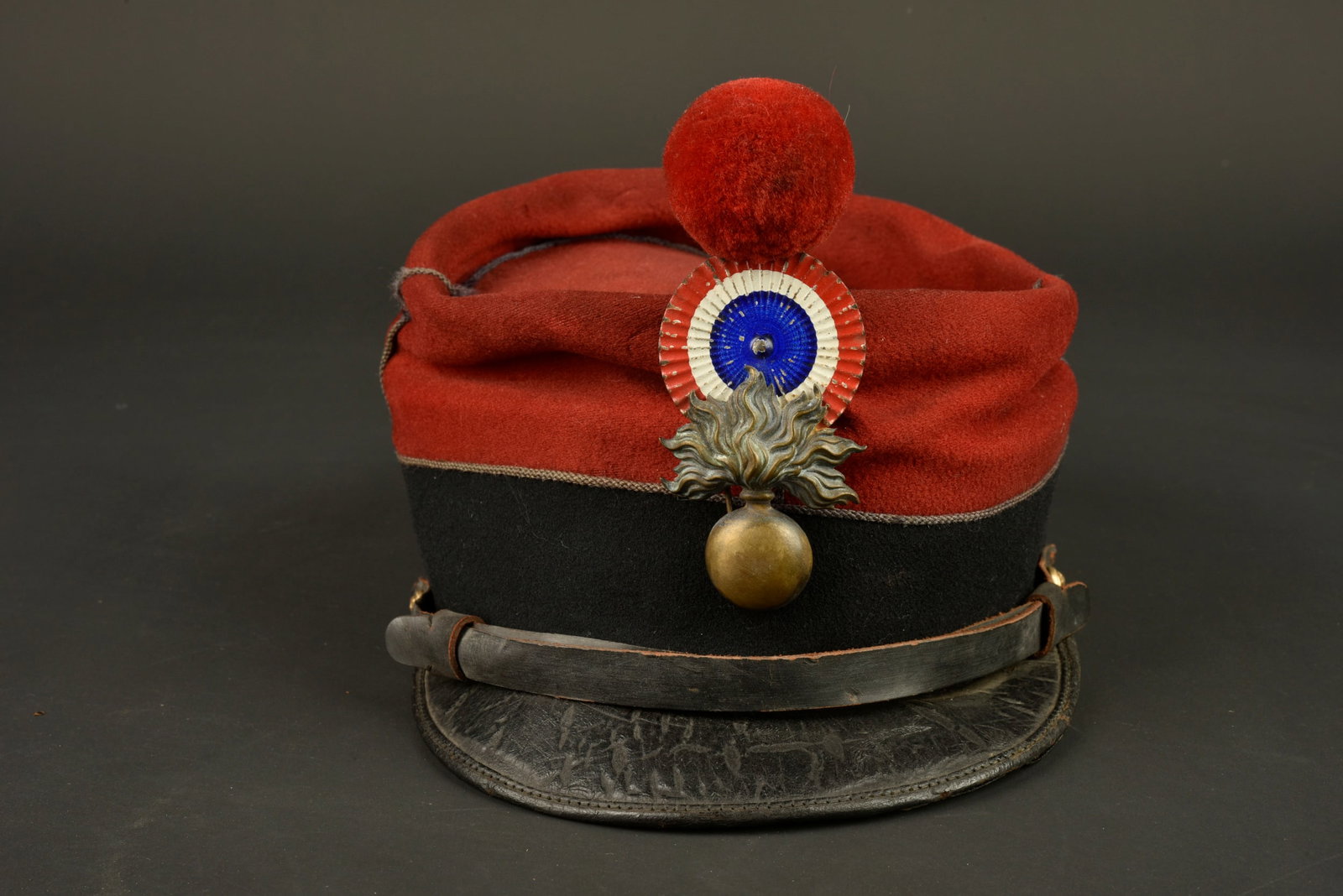 Kepi 1874 tailleur. Tailor-made kepi model 1874. (1 of 17)