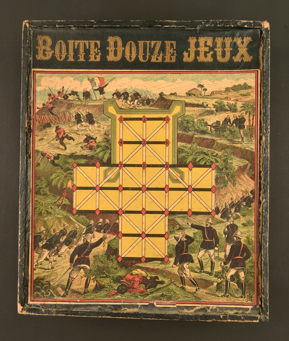 Boite de jeux militaires. Military games box. (1 of 8)