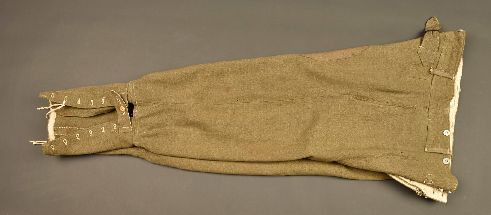 Pantalon golf 1938. 1938 golf-pattern trousers. (1 of 10)