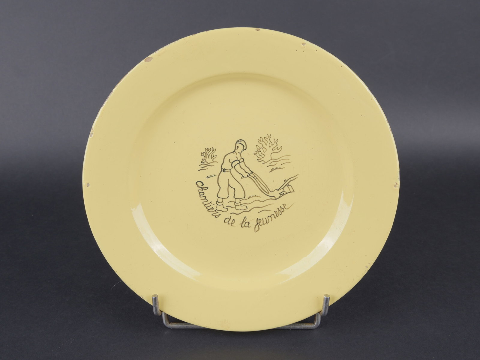 Assiette Chantier de Jeunesse. Youth Work Camps plate. (1 of 2)