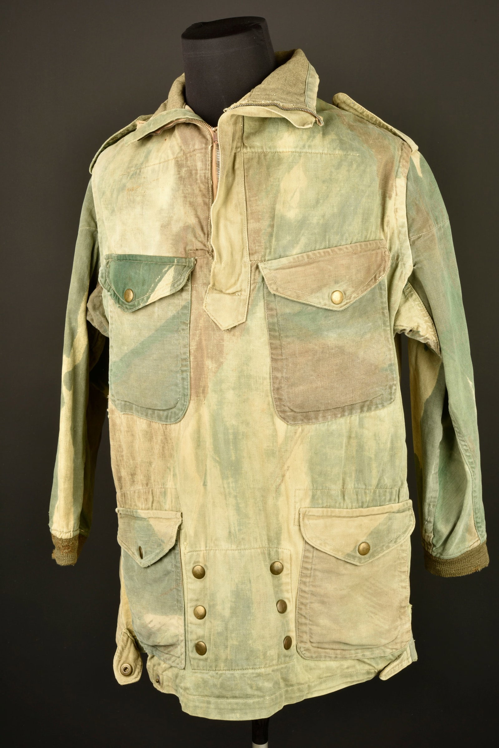 Denison Smock 1er modele identifiee 1er BFMC. First pattern Denison Smock identified to the 1st (1 of 13)