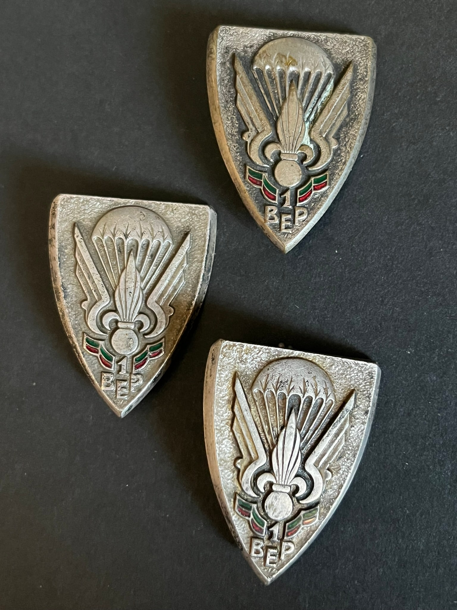 FRANCE LEGION PARACHUTISTES. France Foreign Legion paratroopers (1 of 2)