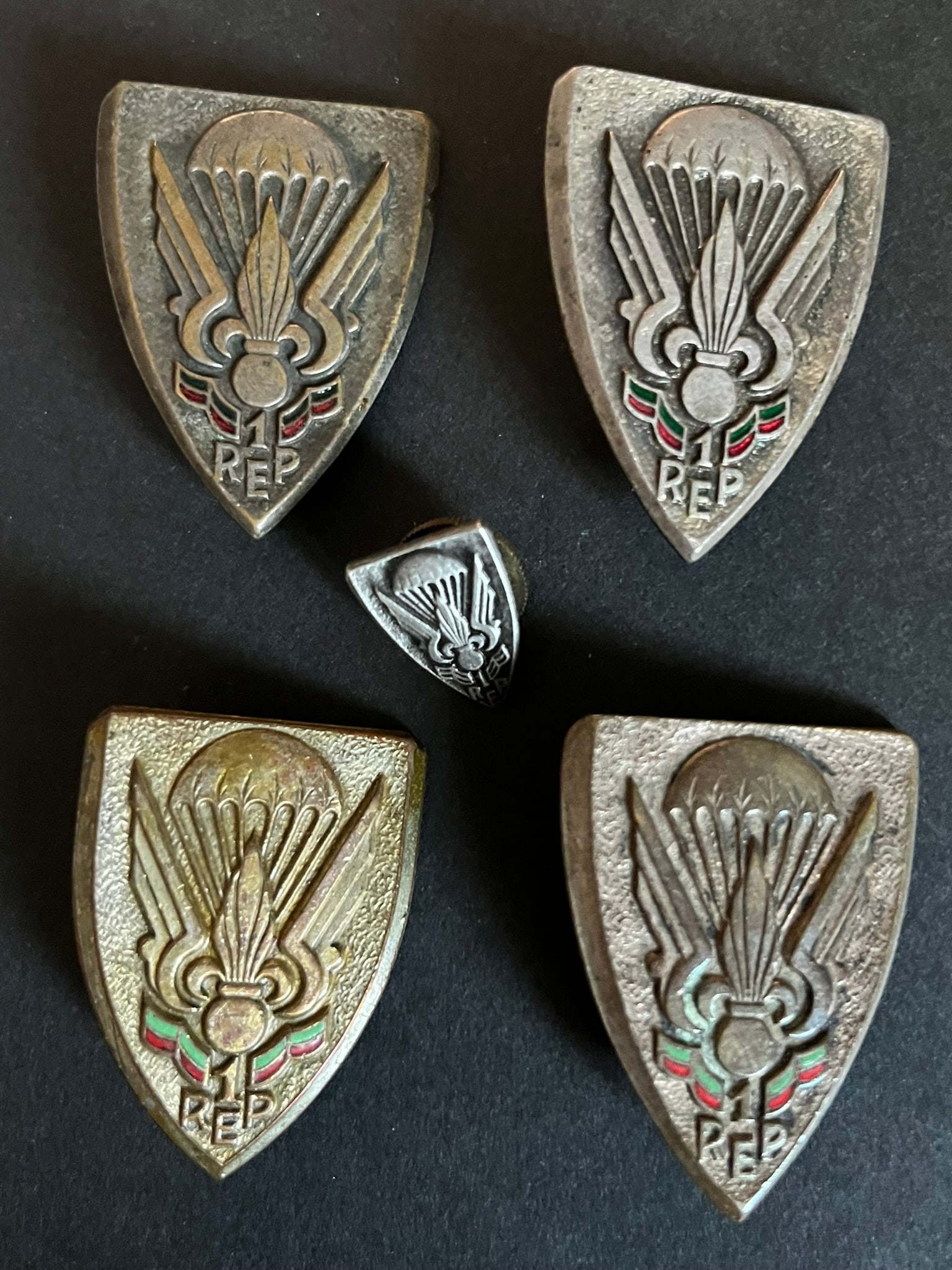 FRANCE LEGION PARACHUTISTES. France Foreign Legion paratroopers (1 of 2)