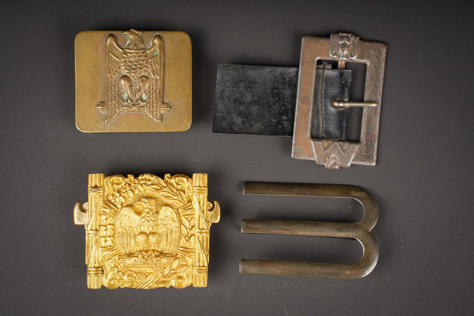 3 boucles de ceinturon fascistes. 3 Fascist belt buckles. (1 of 10)