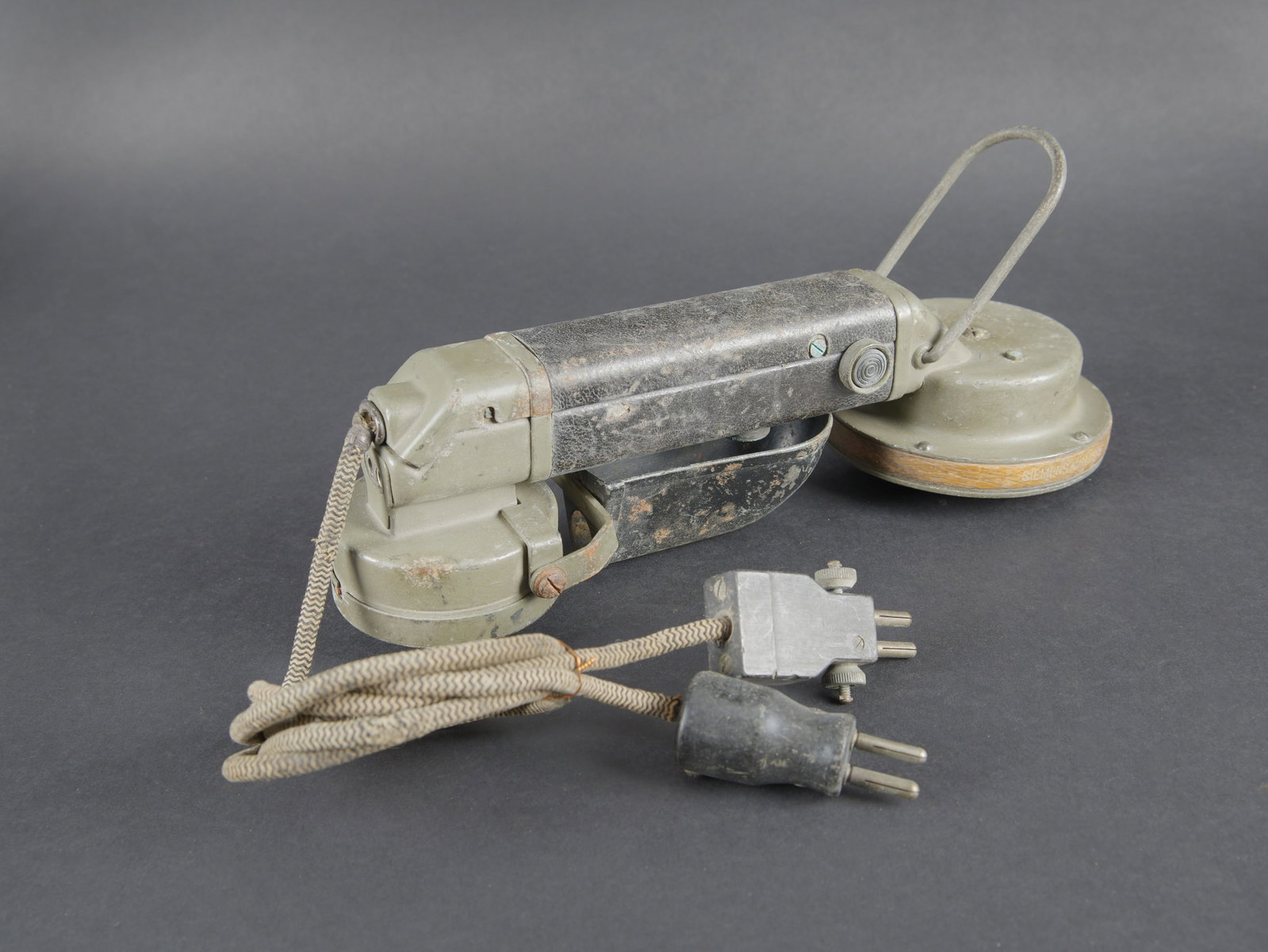 Combine de telephone WWI. WWI telephone switchboard. (1 of 5)