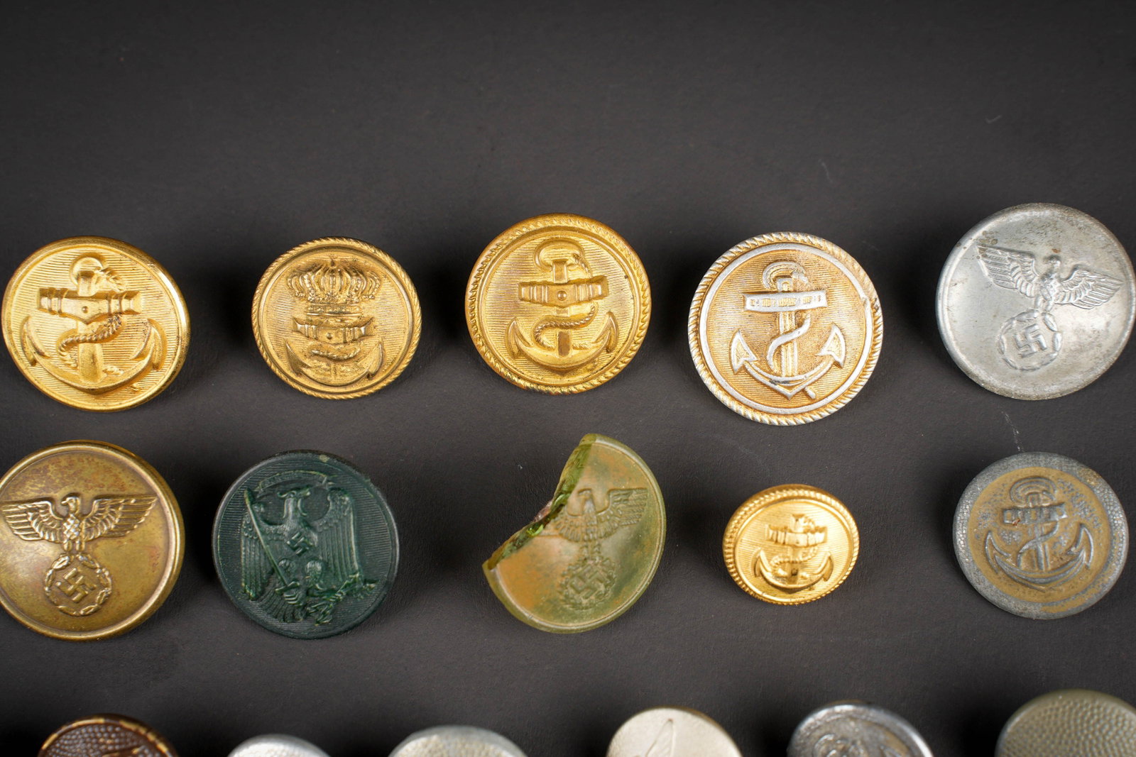 Boutons allemand. German buttons. - 3