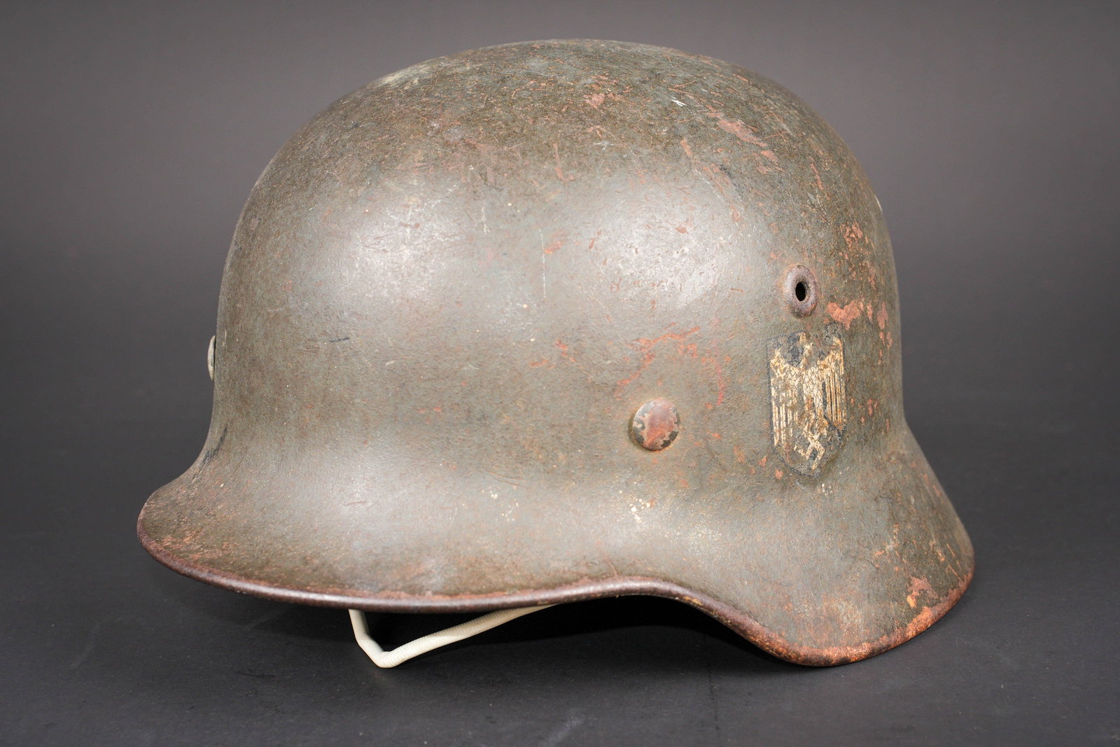 Coque de casque WH. German helmet shell. (1 of 11)