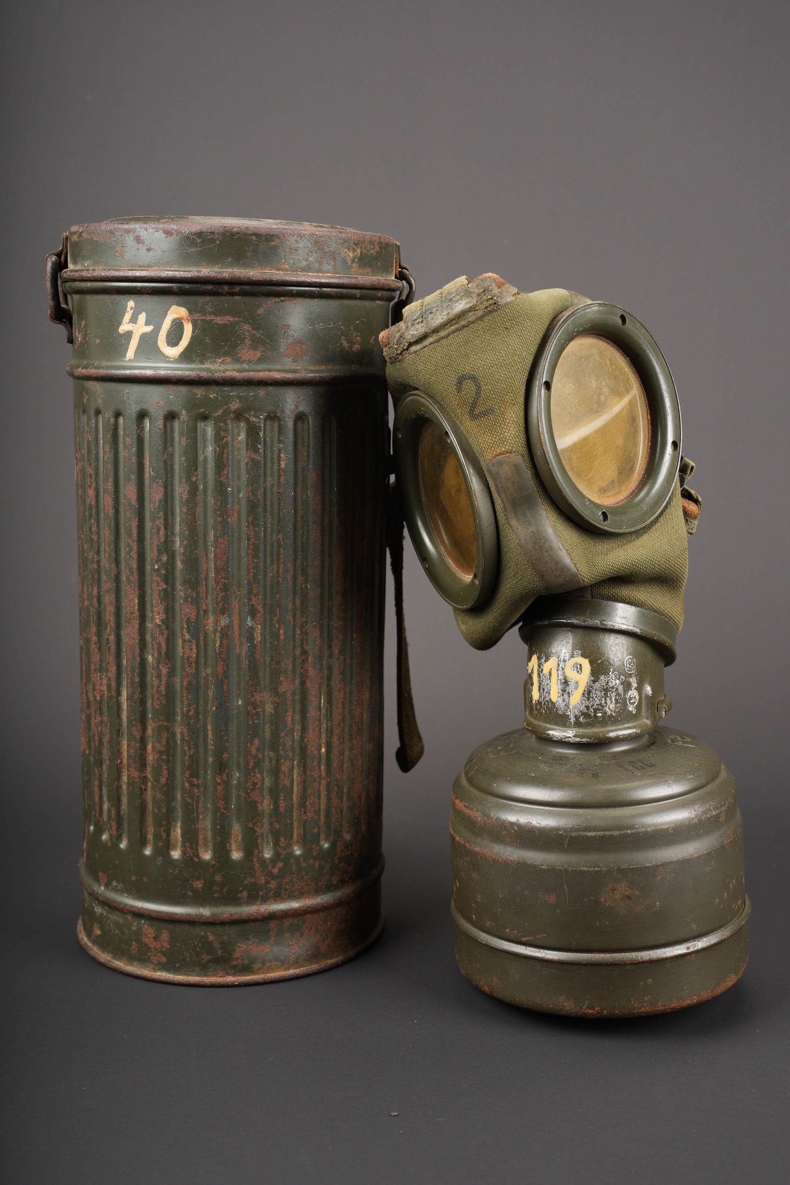 Masque anti-gaz allemand. German Gas Mask. (1 of 20)