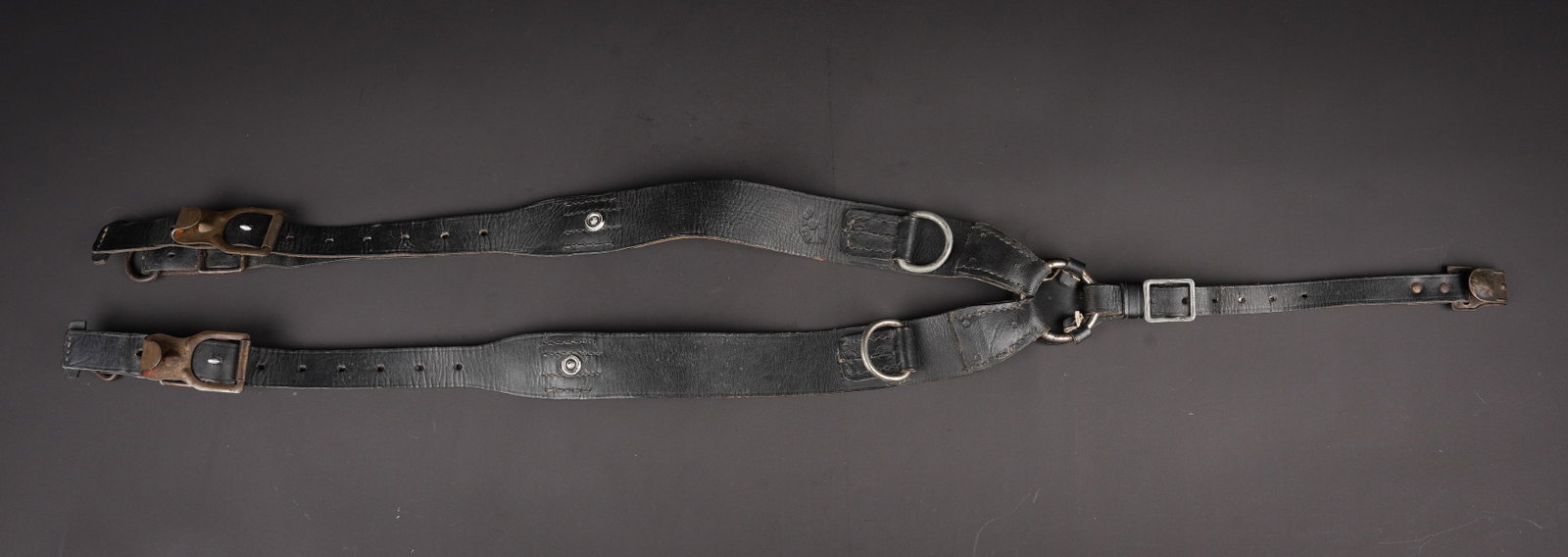Brelage lourd allemand. German Y Strap. (1 of 9)