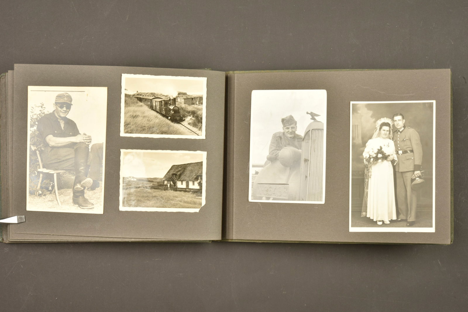 Album photo de la Heer. German foto album. (1 of 16)