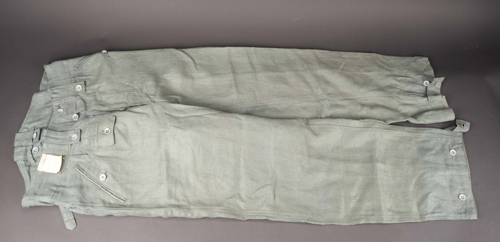 Pantalon de treillis allemand. German trousers (1 of 13)
