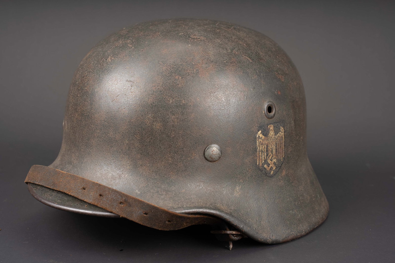 Casque allemand. German helmet. (1 of 10)