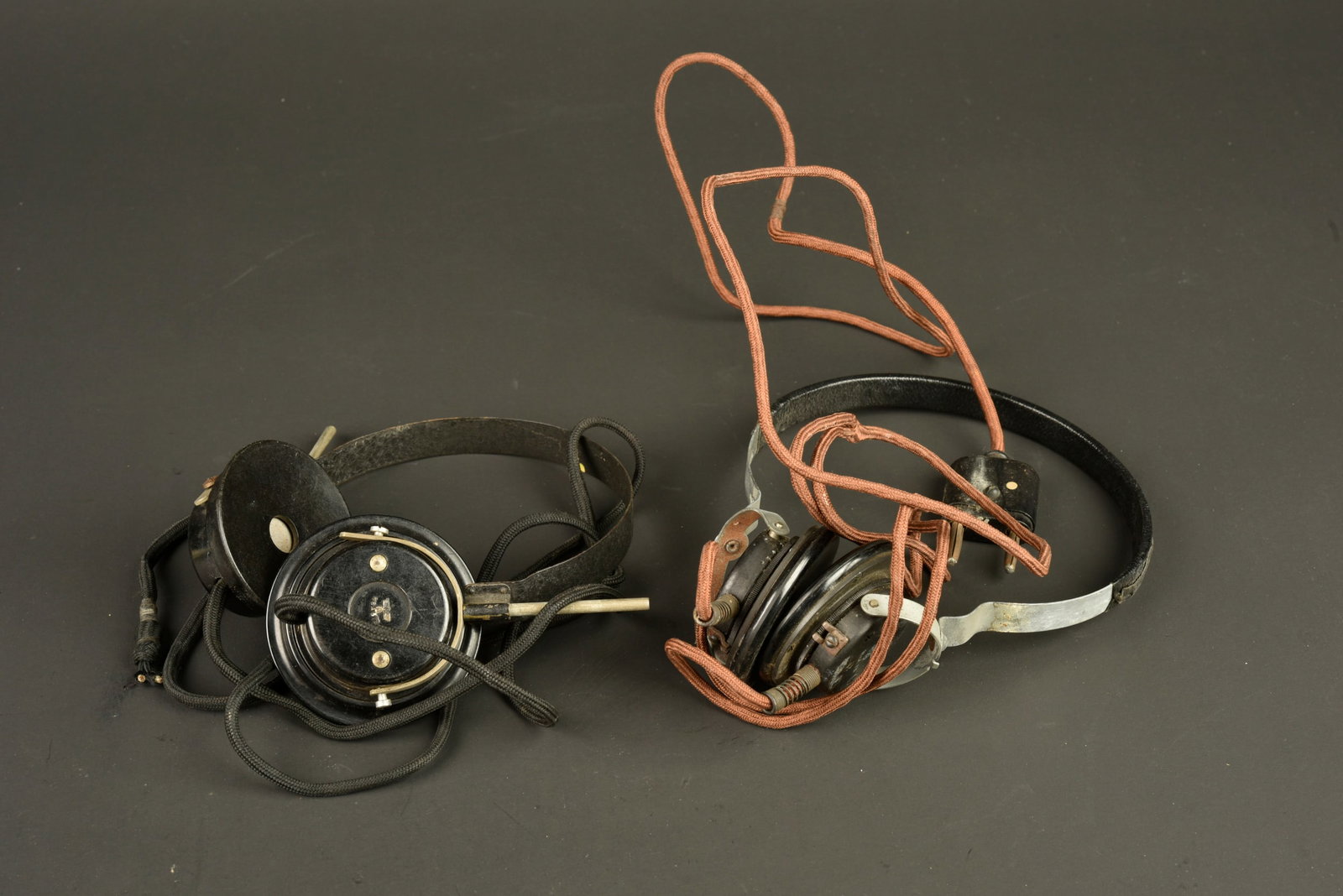 Casques audio allemand. German audio headsets. (1 of 7)