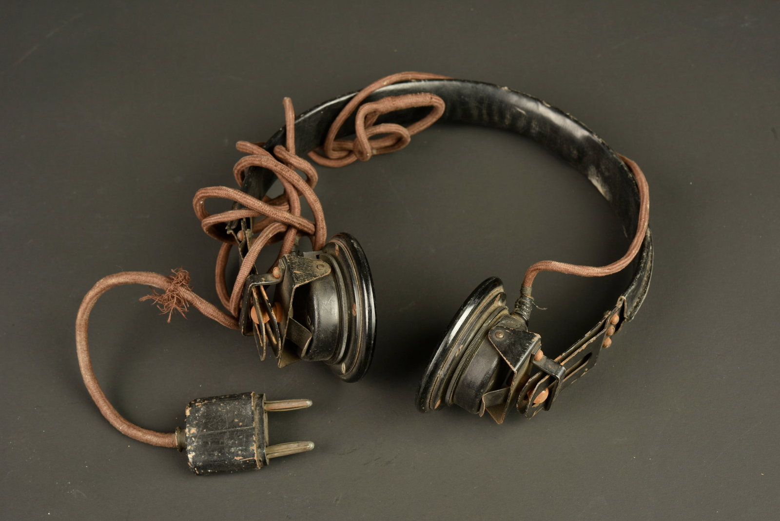 Casque radio allemand. German radio headset. (1 of 6)