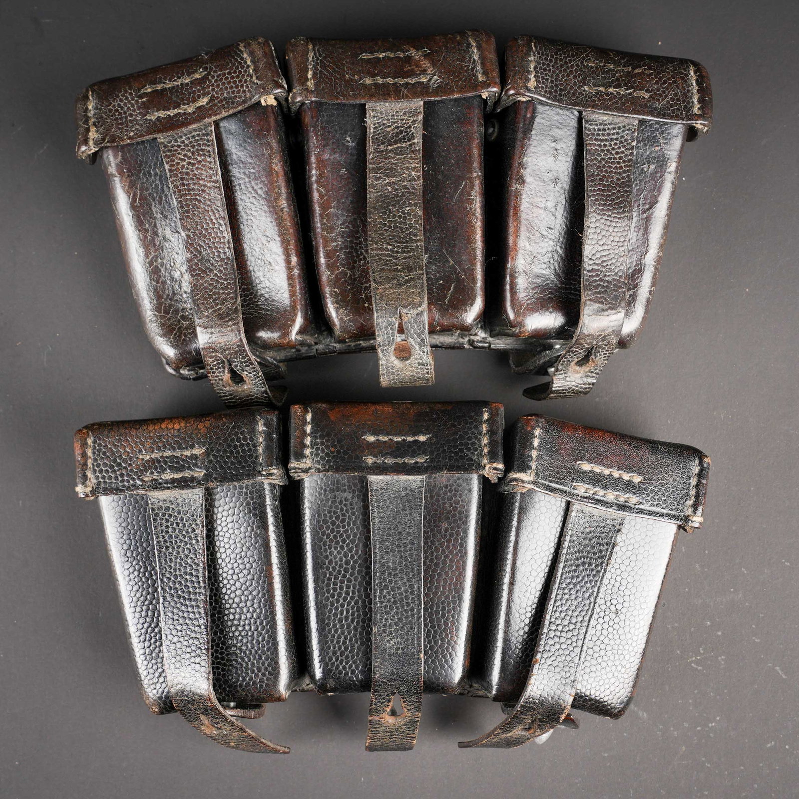 Cartouchieres de Mauser 98K. German 98K pouches. (1 of 4)