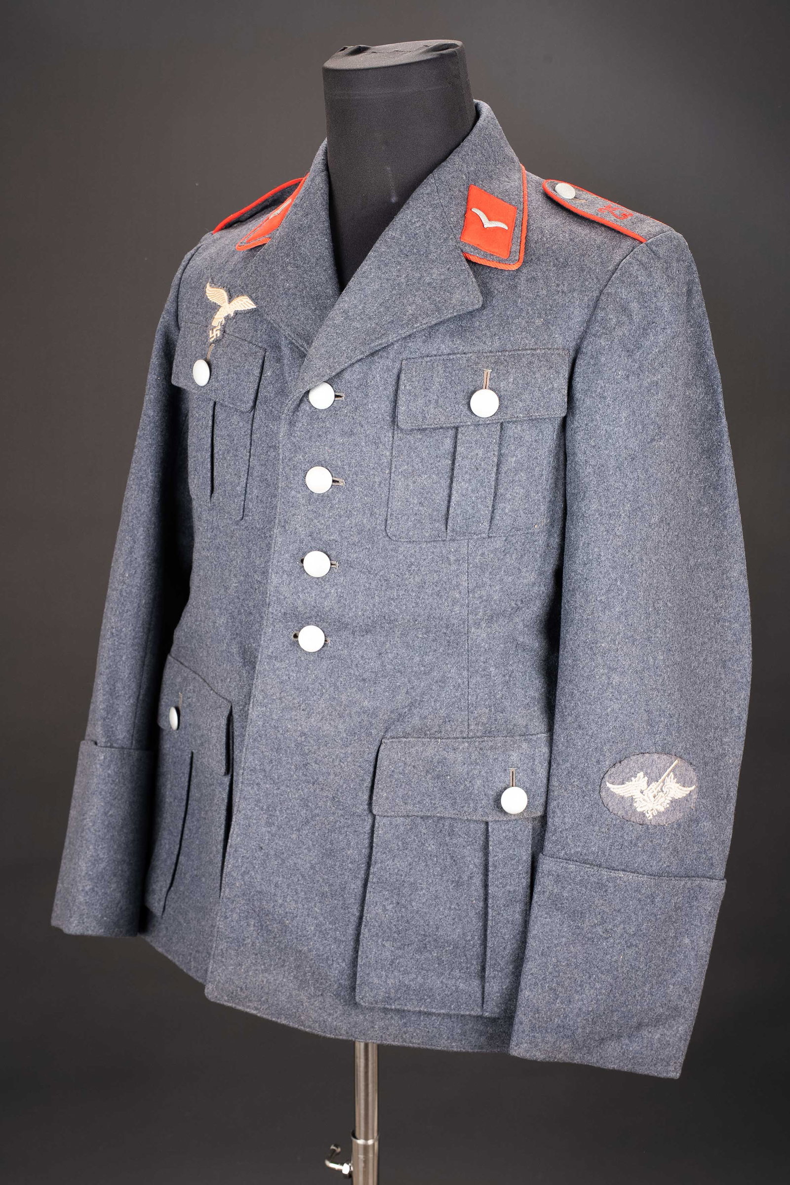 Vareuse de la Flak. German anti-aircraft jacket. (1 of 13)