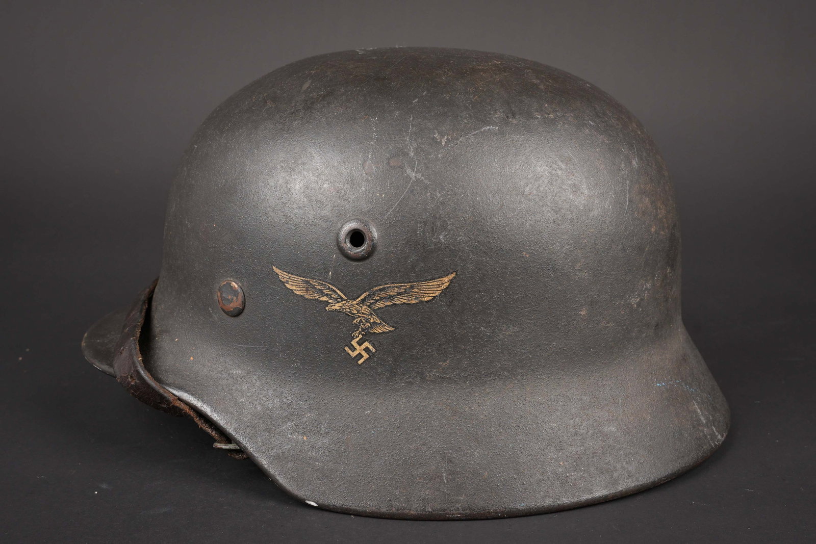 Casque de la Luftwaffe. German luftwaffe helmet. - 5