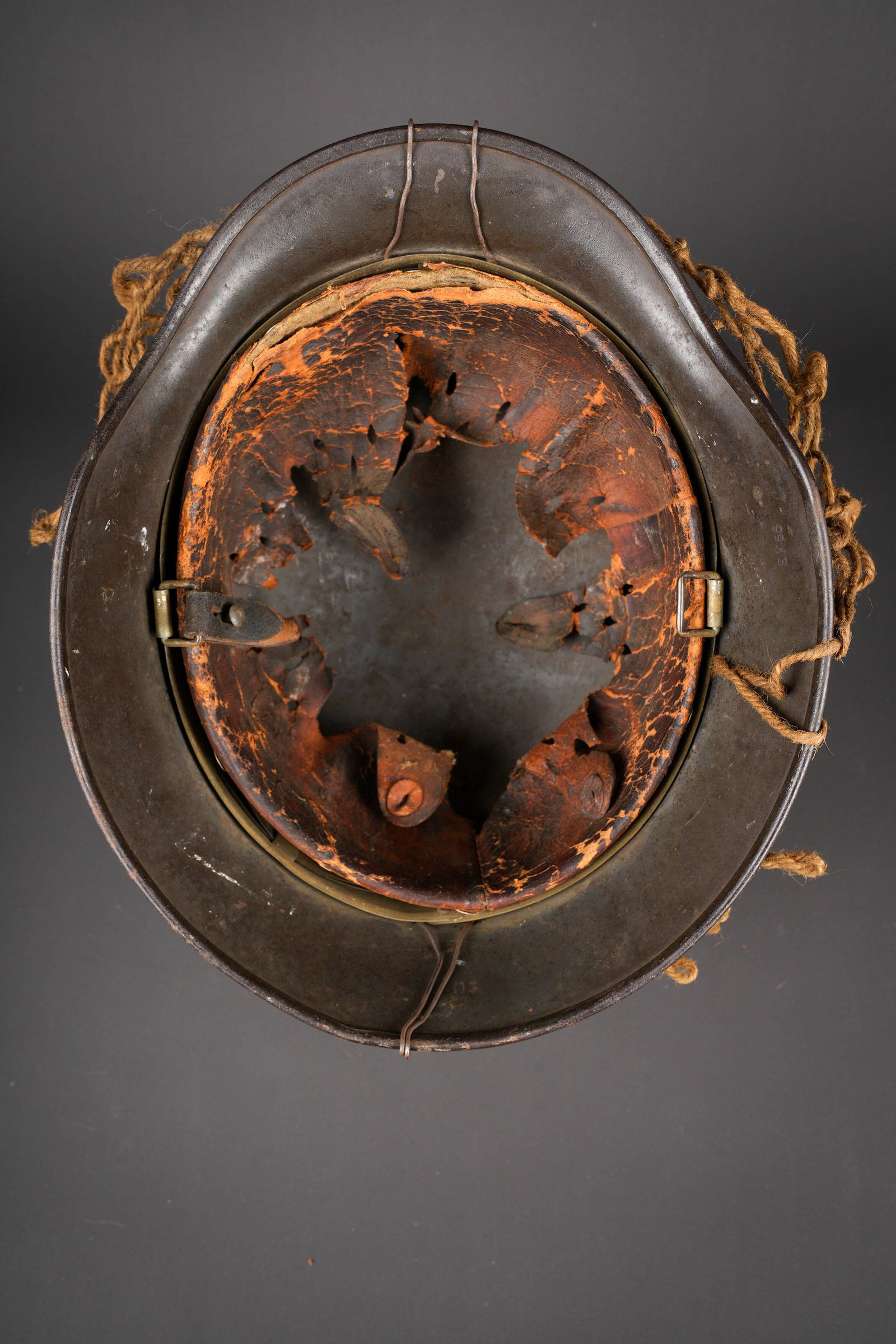 Casque de la Luftwaffe. German Luftwaffe Helmet - 10