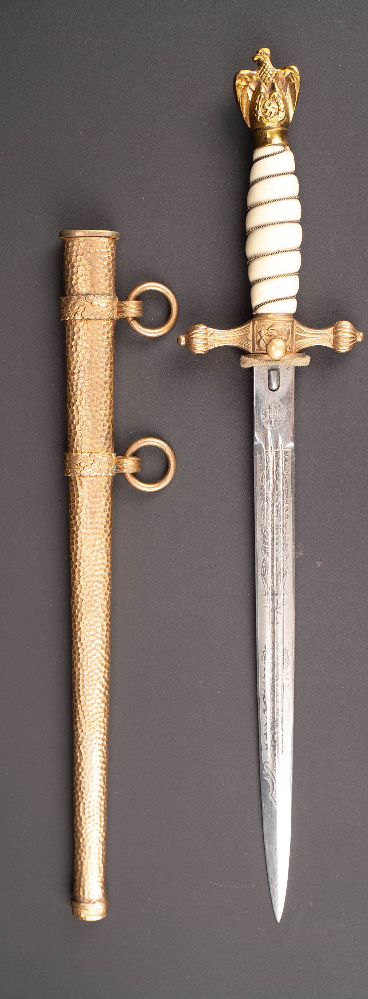 Dague de la Kriegsmarine. German Kriegsmarine dagger. (1 of 7)