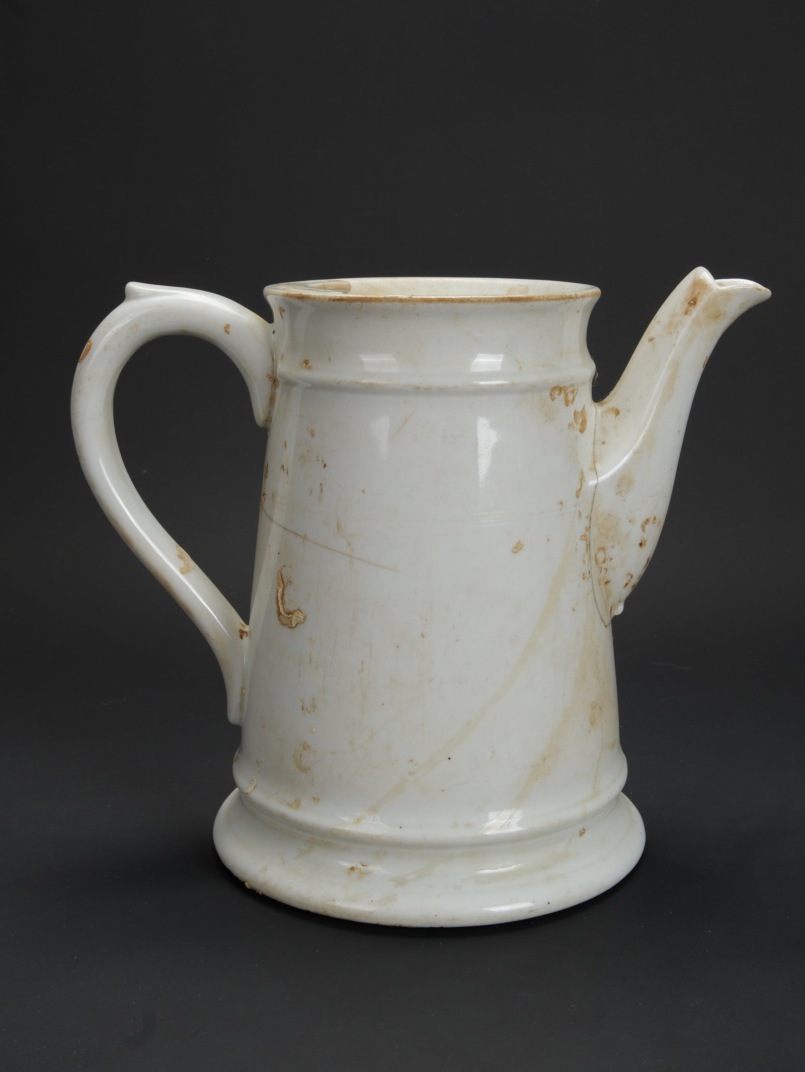 Cafetiere de la Kriegsmarine. Kriegsmarine coffee pot. (1 of 10)