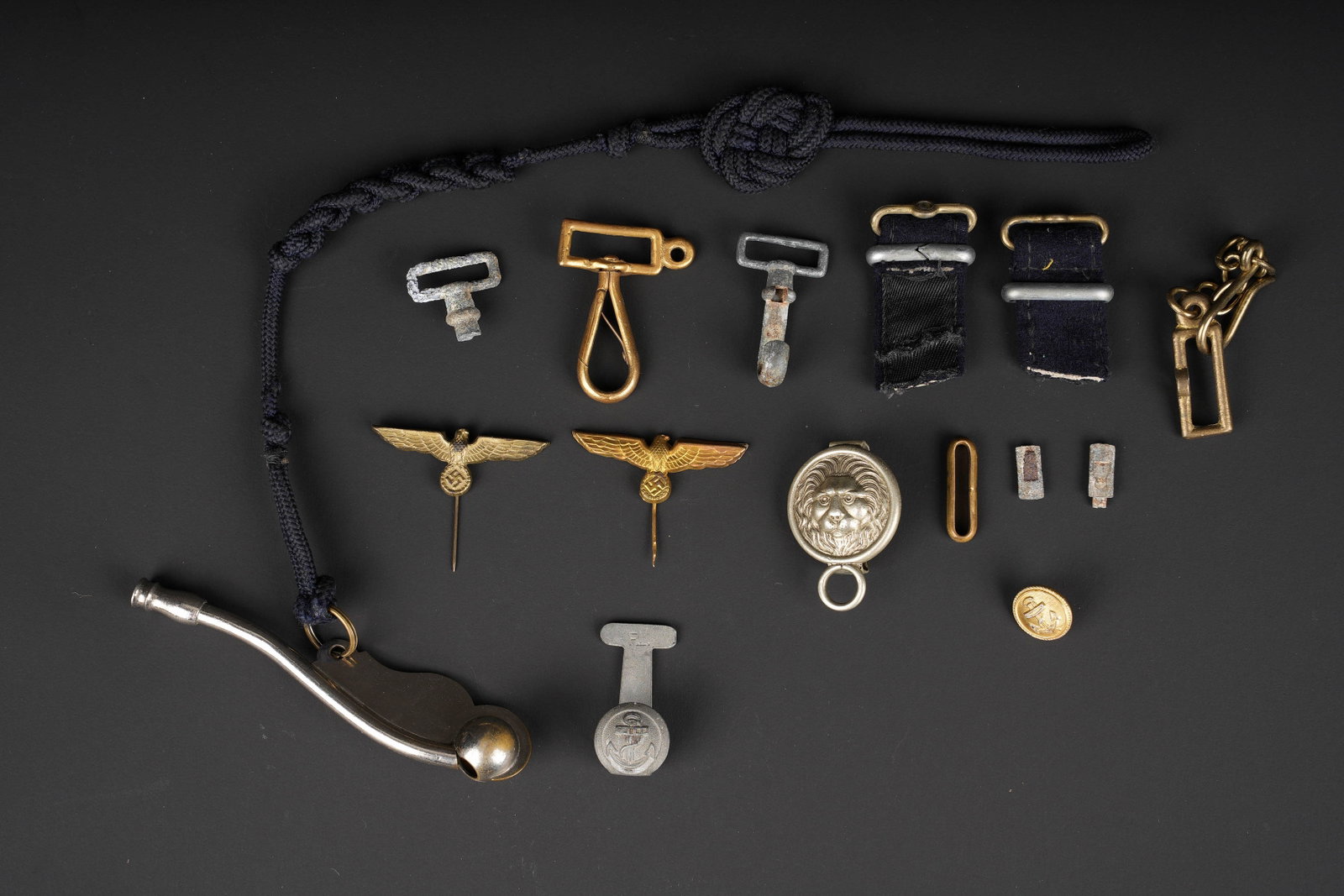 Petits accessoires Kriegsmarine. German Kriegsmarine accessories. (1 of 9)