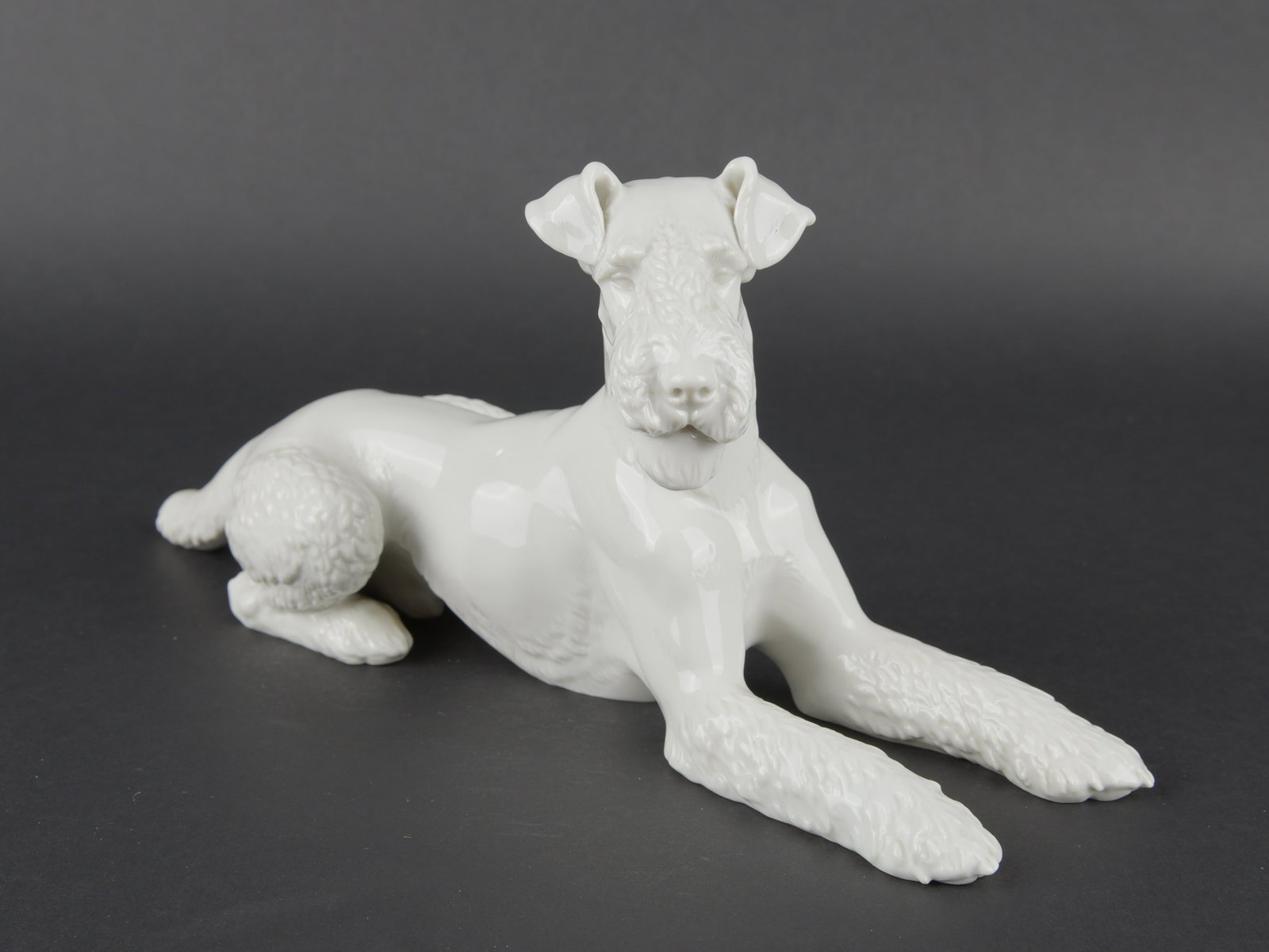 Allach Fox Terrier. Allach Fox Terrier figurine. (1 of 7)