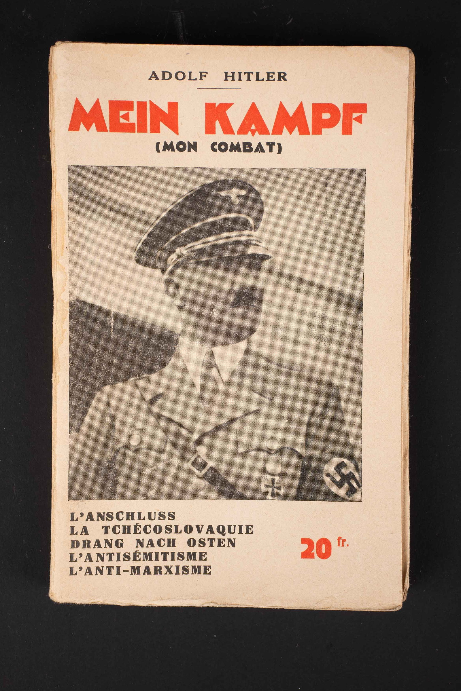 Mein kampf.: Mein kampf. En francais. Les belles editions. Complet. Commentaires de ML Michel. A noter une certaine usure et patine de la piece. Etat II+. Mein Kampf. French-language edition published by Les