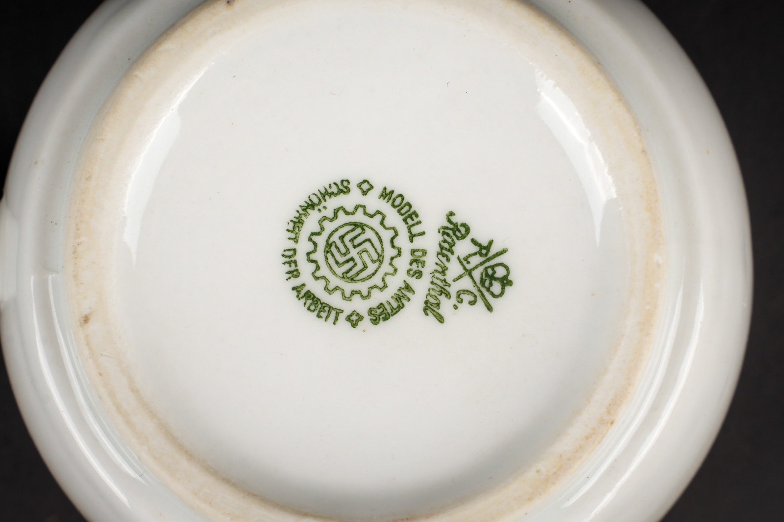 Vaisselle du DAF. DAF tableware. - 17