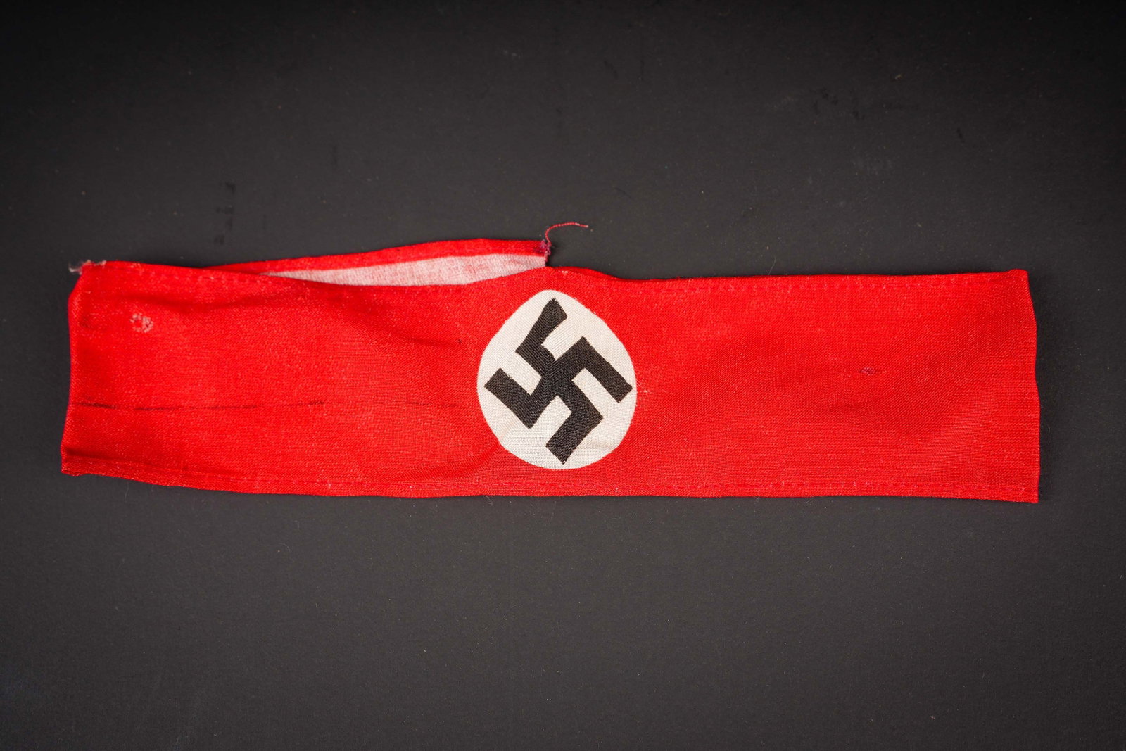 Brassard allemand. German armband. (1 of 2)