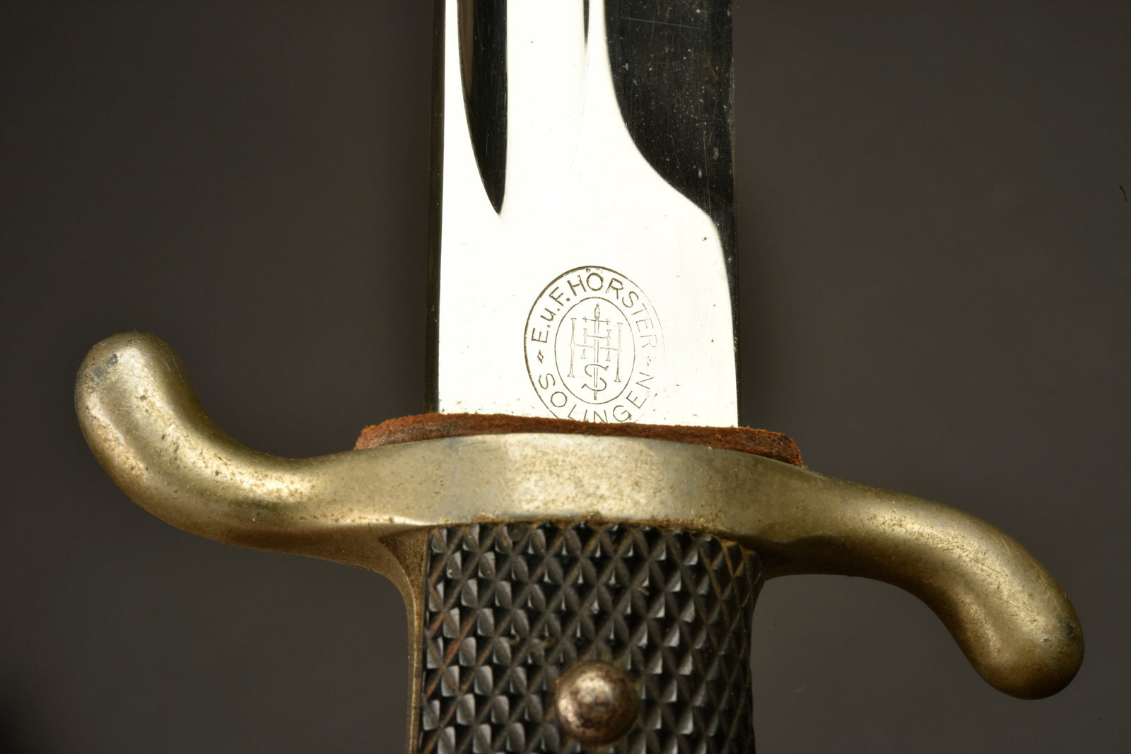 Baonnette de pompier. Fireman?s bayonet. - 2
