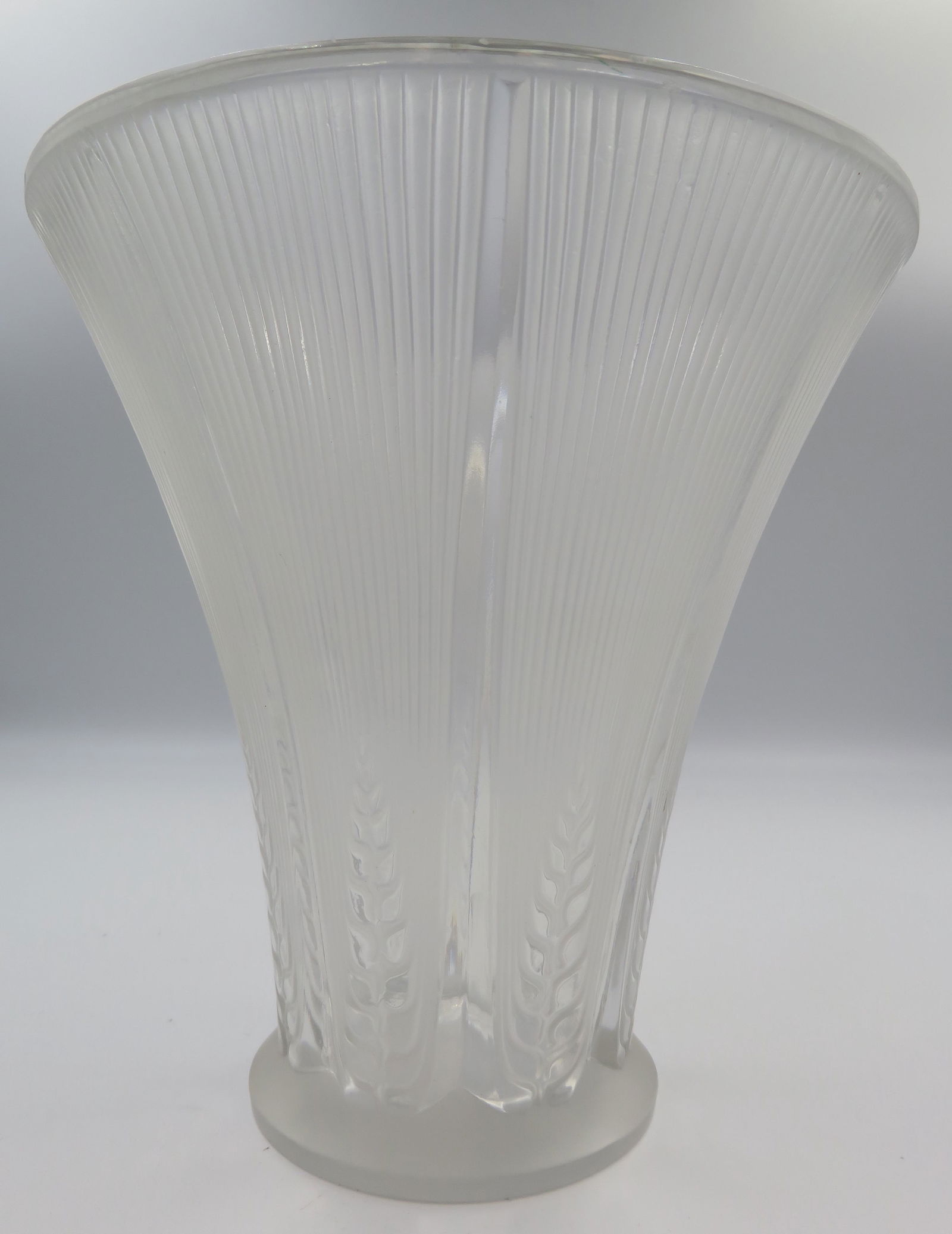 Lalique glass vase -(signed block letters) (1 of 4)