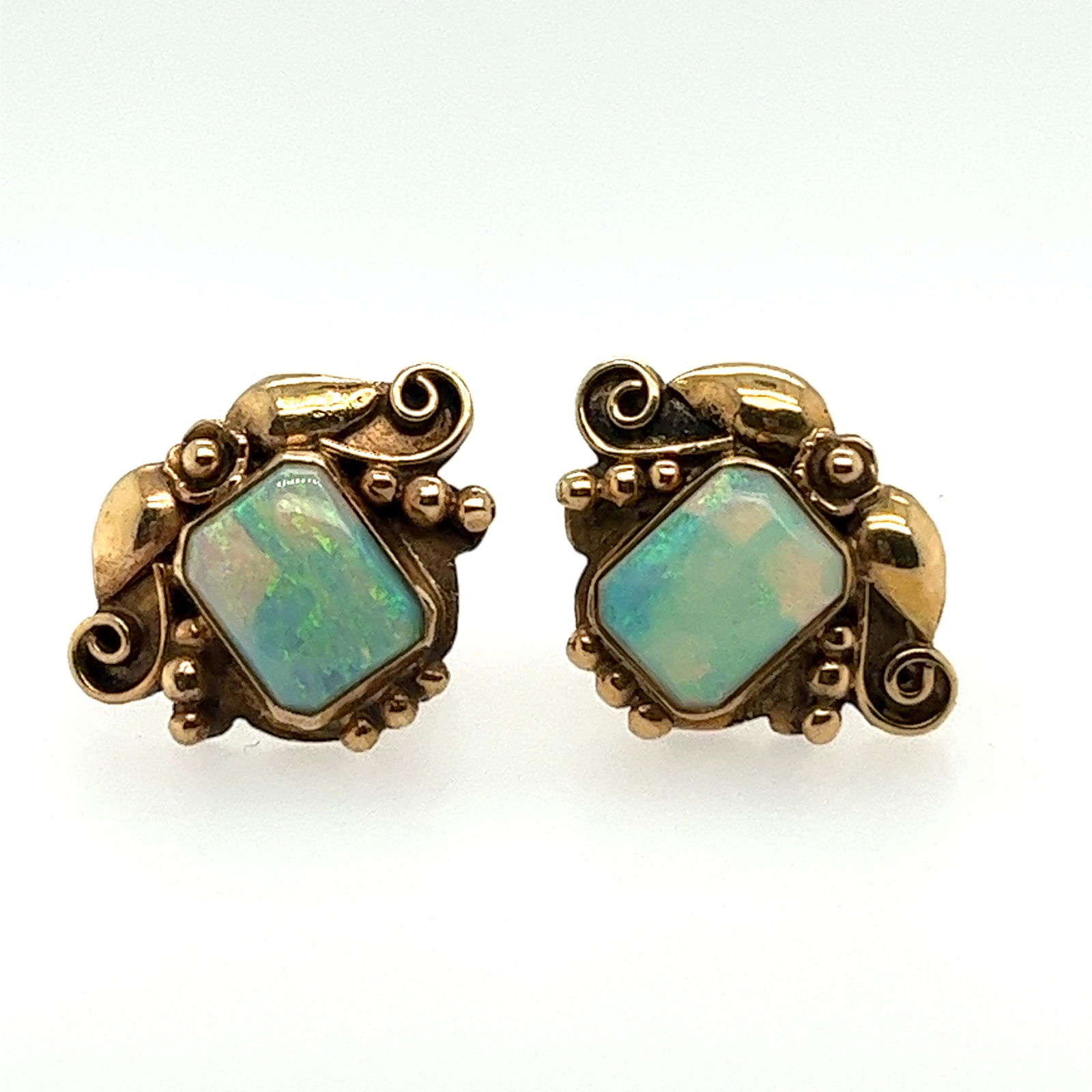 9k  Gold & Opal Earrings (1 of 2)