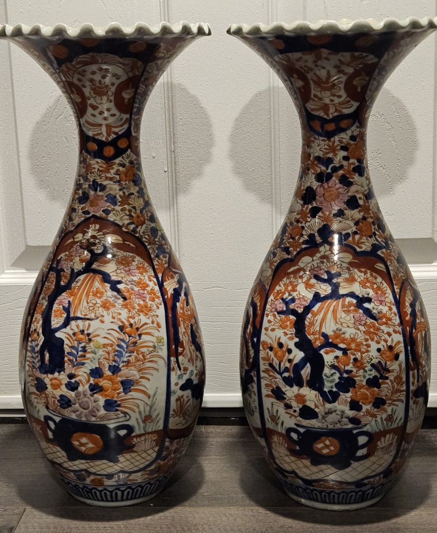 Pair of Antique Japanese Imari Porcelain Vases (1 of 4)