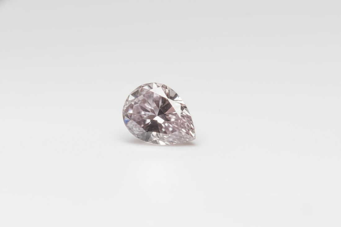 GIA 0.19ct Very Light Pink Diamond: Loose natural diamond. GIA report #1162293757. 0.19 carats. Very Light Pink. Pear brilliant. Dimensions: 4.30 × 3.31 × 2.23mm.