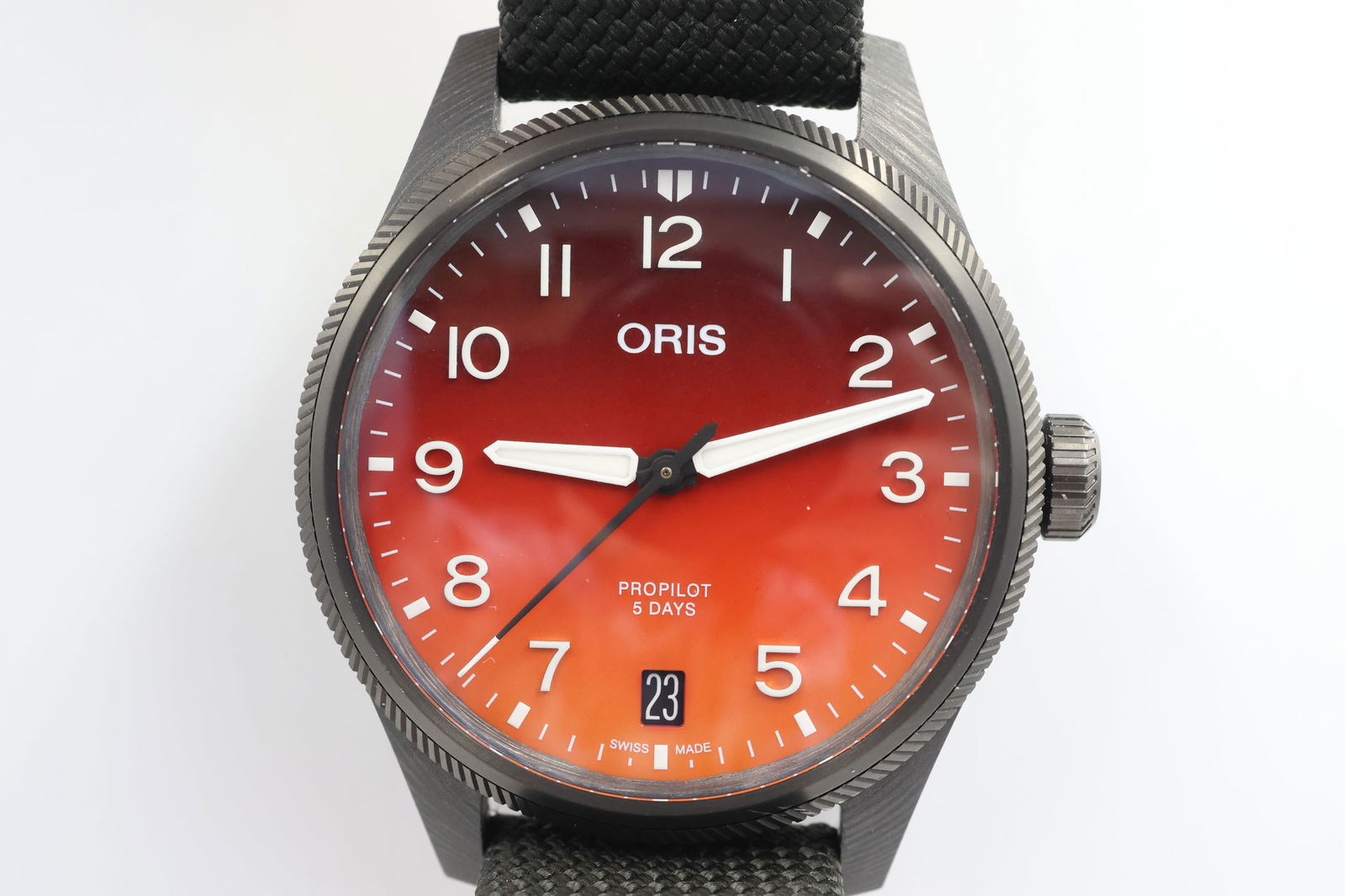 Oris Coulson Ltd Ed Carbon Titanium Auto: Oris Coulson limited edition automatic watch, reference 01.400.7784.8786, piece 0829/1000. 41mm carbon and titanium case. Presented with original box and papers.