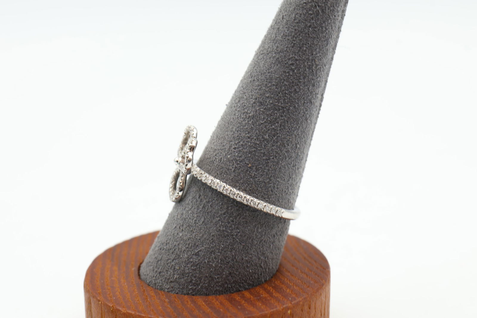 Tiffany Paper Flowers Platinum Diamond Ring - 4