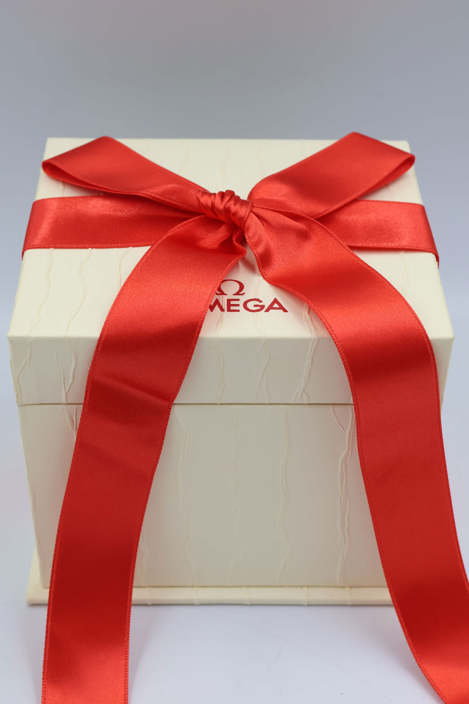 Omega Seamaster Aqua Terra Diamond Dial With Box - 9