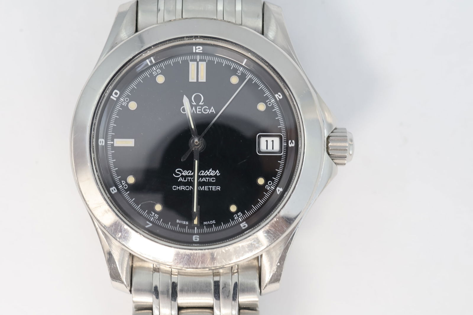 Omega Seamaster Auto Steel — Ref 2501.50: Omega Seamaster automatic, reference 2501.50, in stainless steel. Black dial. Automatic movement.