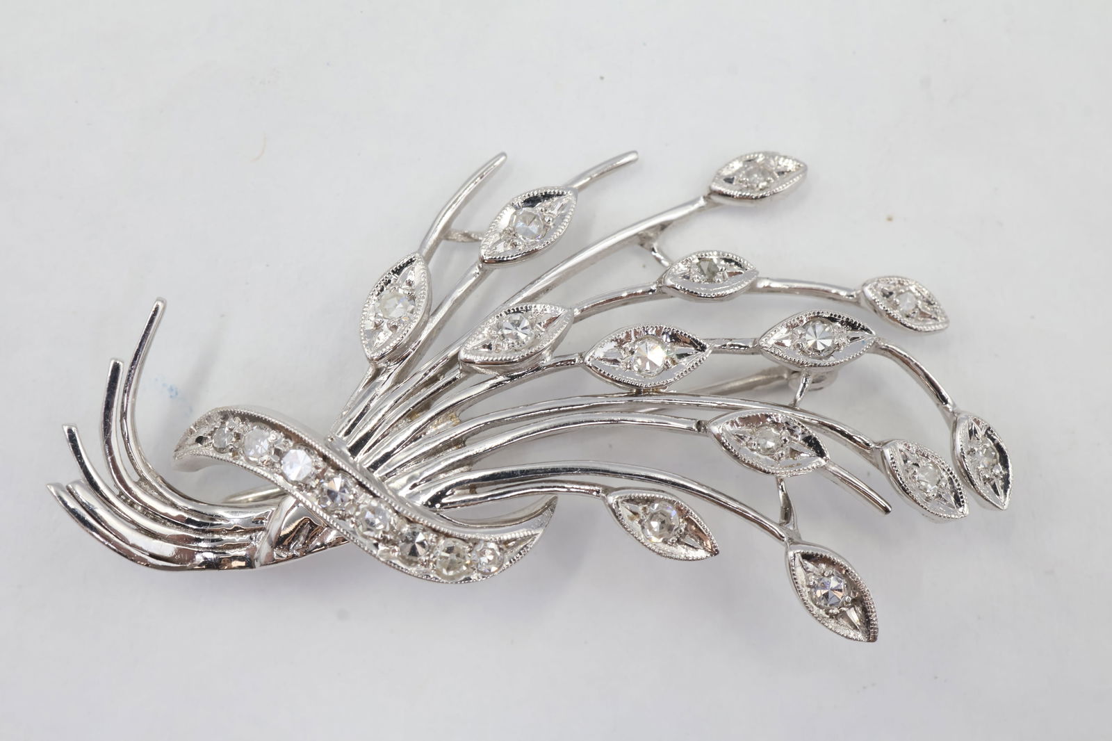 14K White Gold Diamond Brooch – Delicate Floral Motif, 5.4g (1 of 4)