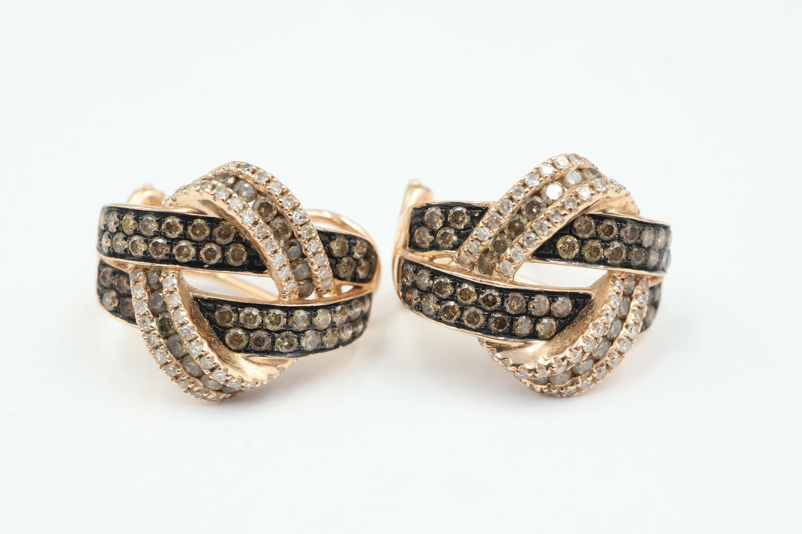 14K Rose Gold Chocolate Diamond Cluster Earrings: 14k rose gold chocolate diamond cluster earrings featuring rich, warm-toned diamonds arranged in a sparkling multi?stone design. Crafted with a total weight of 7.1 grams, these earrings offer a luxuri