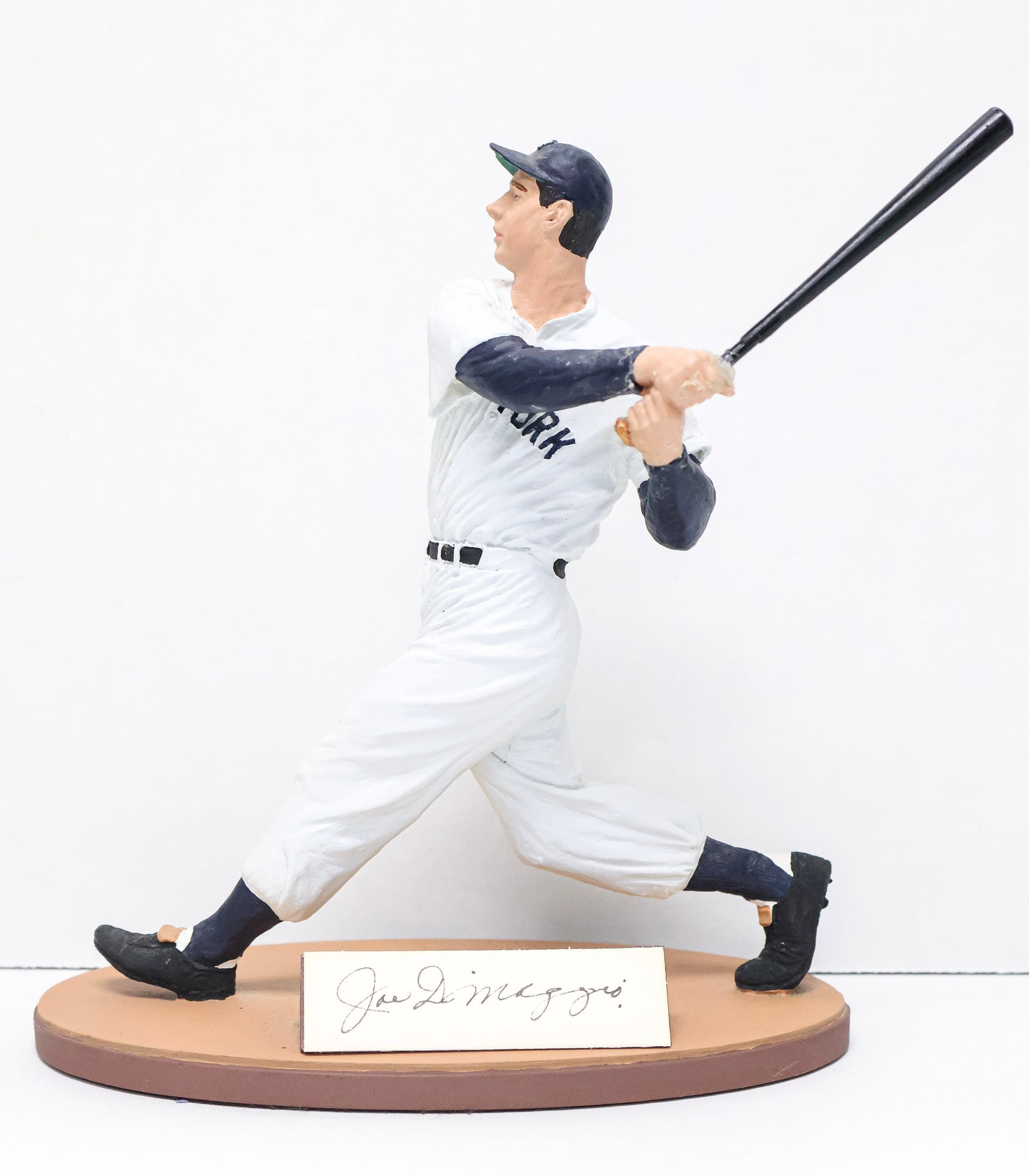 Joe DiMaggio 'The Yankee Clipper' Signed Limited Edition Gartlan USA Figurine /2214 (1 of 5)