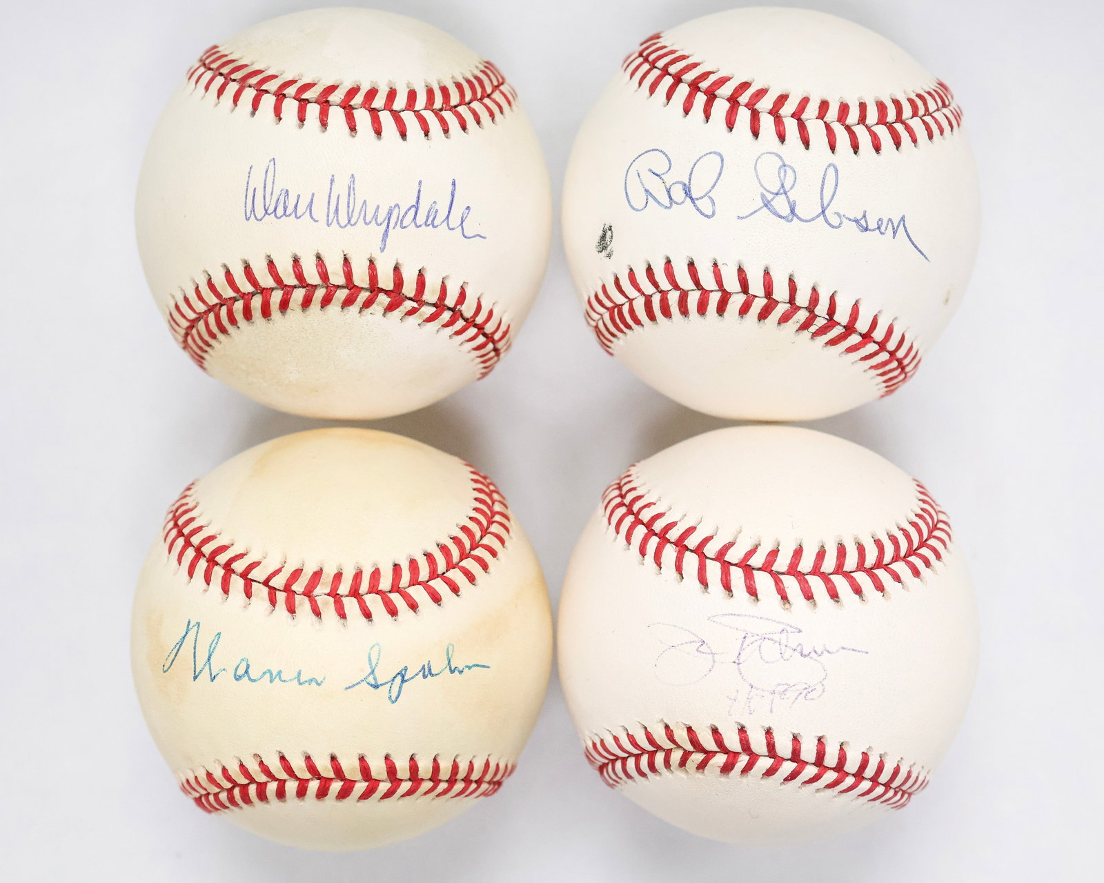 Hall of Fame Pitchers Signed Baseball Lot – Gibson, Drysdale, Spahn & Palmer (1 of 3)
