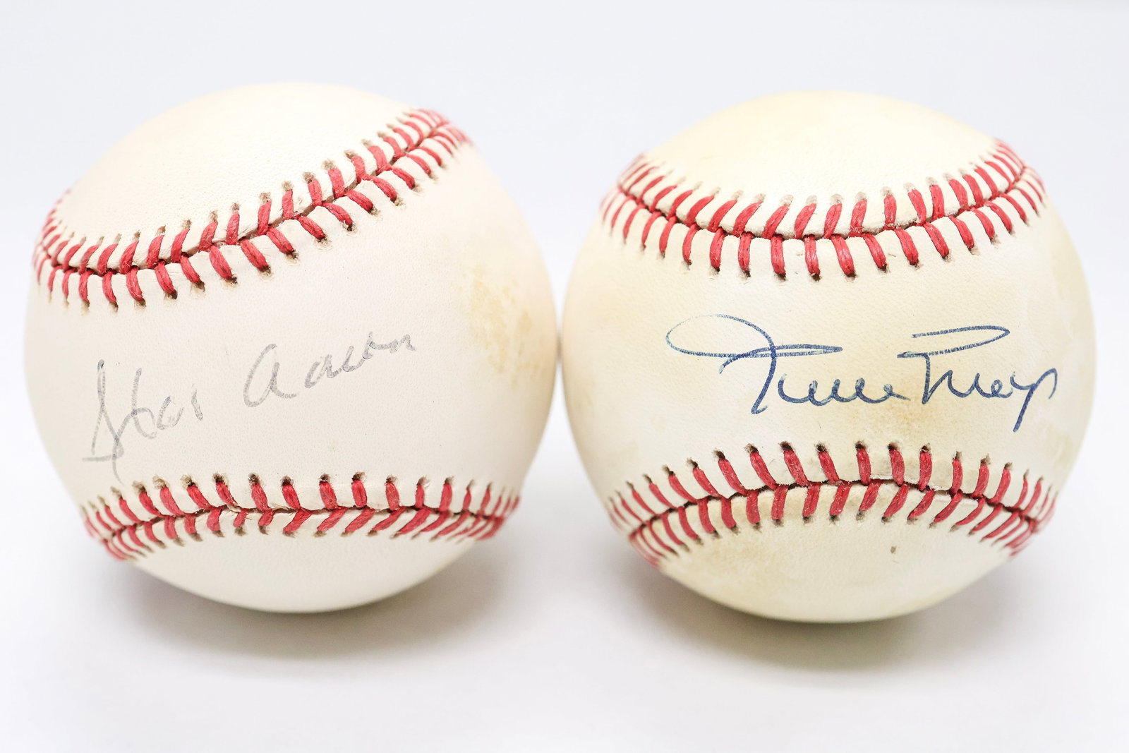 Hank Aaron & Willie Mays Signed Baseball Pair - HOF Legends (1 of 3)