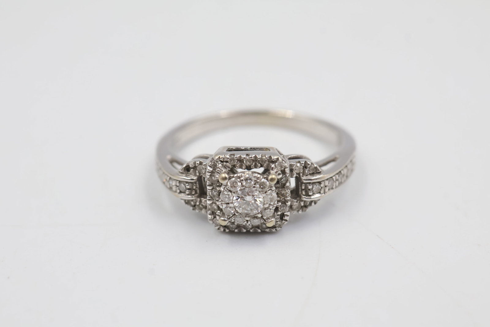 10K Gold & Diamond Ring (1 of 5)