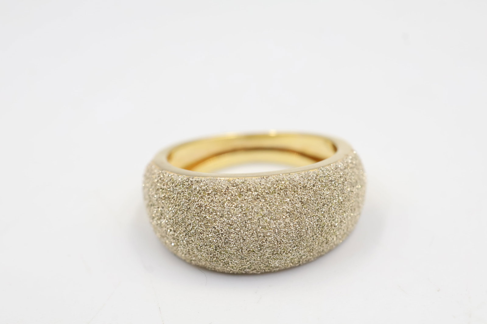 14K Italian Gold Frosted Band: 14K Italian gold band featuring a refined frosted finish. A timeless and sophisticated design showcasing classic Italian craftsmanship and understated elegance. Weight 1.92 grams.