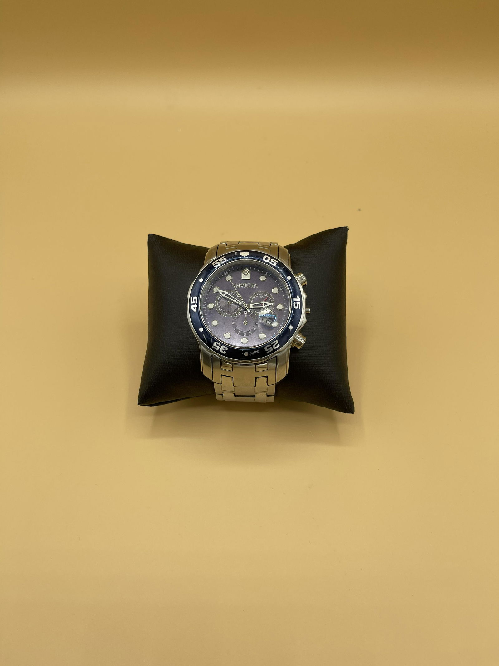 INVICTA Mens Silver & Blue Chronometer Watch: A vintage hard to find watch. Very large face, a statement piece, and will last a lifetime