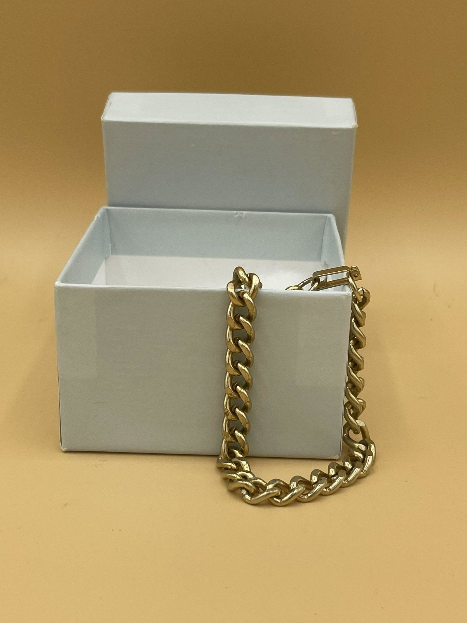 Monet w/ Original Box Gold Cuban Link Bracelet: Vintage Monet Jewelry, in original box, gold cuban link chain.